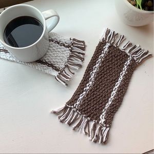 Hand Knit Mug Rug Cup Coaster Dark Brown/White